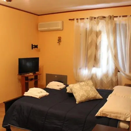 La Collina Bed and breakfast